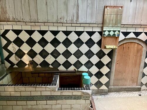 画像：金山筋骨巡り